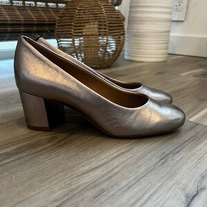Elegant Metallic Block Heel Pumps